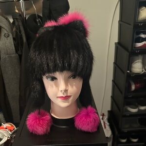 Mink Hat with Pink Pom-Poms – Brand New